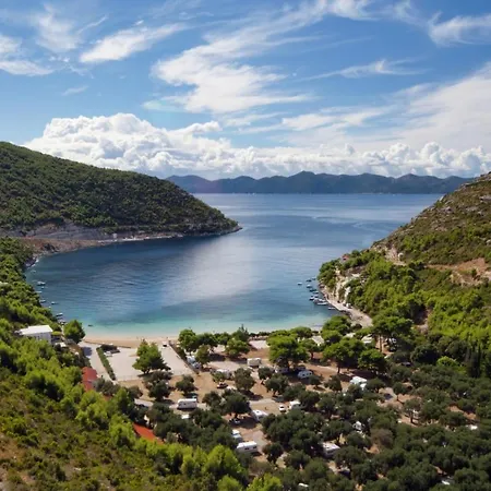 In With Terrace, Air Conditioning, Wifi, Washing Machine 4199-5 Apartman *