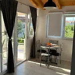 Lejlighed In With Terrace, Air Conditioning, Wifi, Washing Machine 4199-5