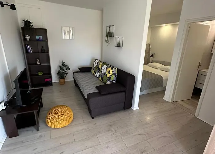 In With Terrace, Air Conditioning, Wifi, Washing Machine 4199-5 Trpanj