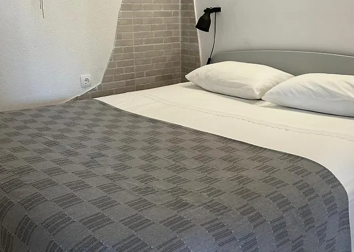 In With Terrace, Air Conditioning, Wifi, Washing Machine 4199-5 Apartmán